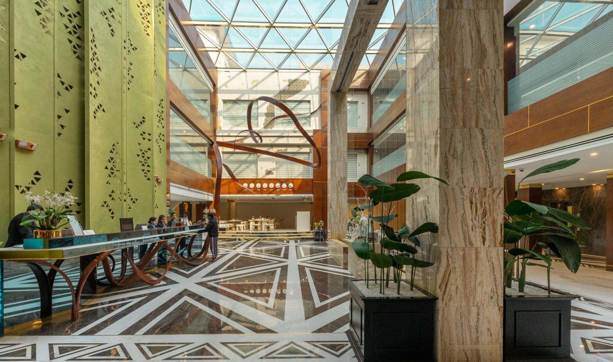 Best Western Premier Islamabad Exterior foto