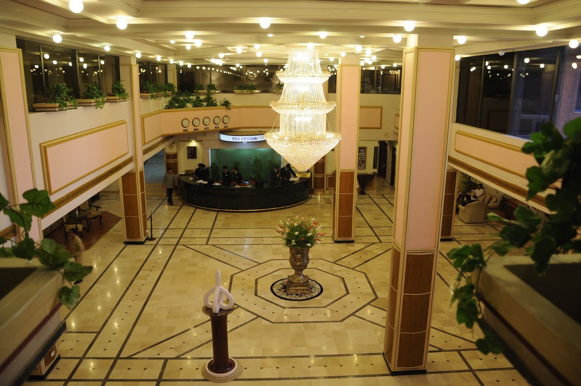 Best Western Premier Islamabad Exterior foto